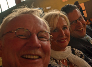 Fröhliches Selfie der CDU Kreistagsabgeordneten  Uwe Voss, Susanne Strehl und der stellvertretende Landrat Claus Peter Dieck.