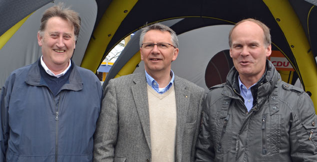 Bürgermeisterrunde: Jörg Buthmann (Garbek), Matthias Bonse (Wahlstedt) und Katenkirches stellvertretenede Bürgermeister Hauke von Essen.